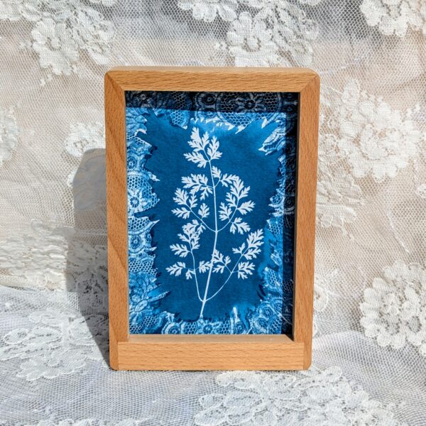 CADRE CYANOTYPE UNIQUE BLEU FEUILLE ET DENTELLE